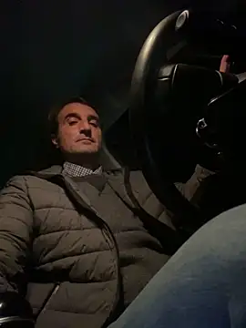 Snapshot of sasatimido chatting on 02-10-26, 05:12 sasatimido online show from 02-10-26, 05:12