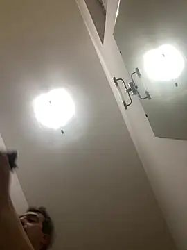 Snapshot of sasatimido chatting on 03-02-26, 05:08 sasatimido online show from 03-02-26, 05:08