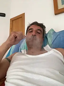 Snapshot of sasatimido chatting on 07-19-26, 06:11 sasatimido online show from 07-19-26, 06:11