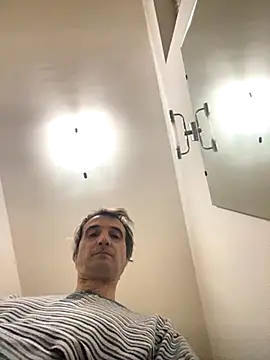 sasatimido online show from 11-24-25, 05:18