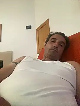 Snapshot of sasatimido chatting on 07-16-26, 02:36 sasatimido online show from 07-16-26, 02:36
