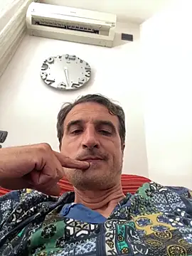 Snapshot of sasatimido chatting on 06-19-26, 03:29 sasatimido online show from 06-19-26, 03:29