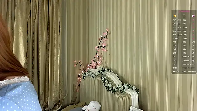 Juuulia  online show from 02-03-26, 01:49