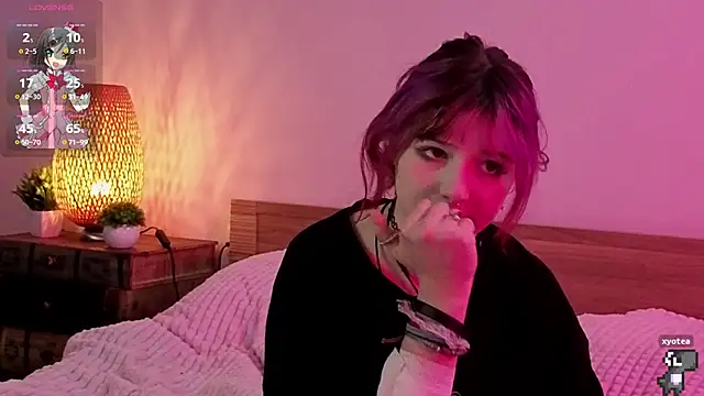 Snapshot of TaiteBeat chatting on 09-14-25, 05:35 TaiteBeat online show from 09-14-25, 05:35