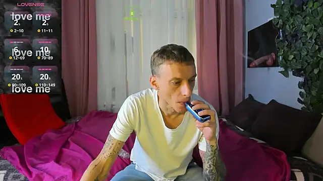 InkedJames online show from 09-14-25, 04:24
