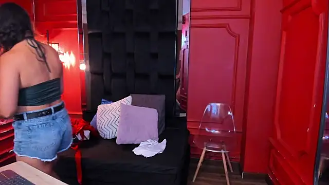 bellarivera  online show from 03-21-26, 06:12