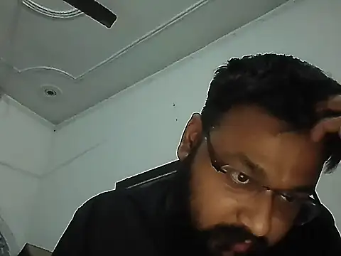 Dollseye online show from 11-30-25, 09:04