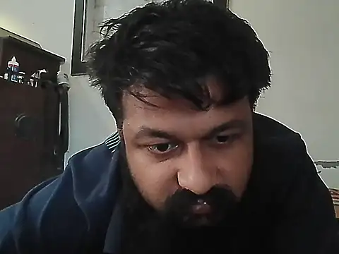 Snapshot of Dollseye chatting on 11-19-25, 09:09 Dollseye online show from 11-19-25, 09:09