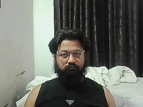 Dollseye online show from 04-11-26, 06:21