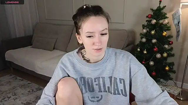 cutienaughtygirl online show from 01-09-26, 07:15