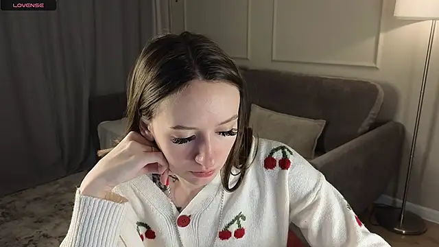 cutienaughtygirl online show from 11-24-25, 12:16