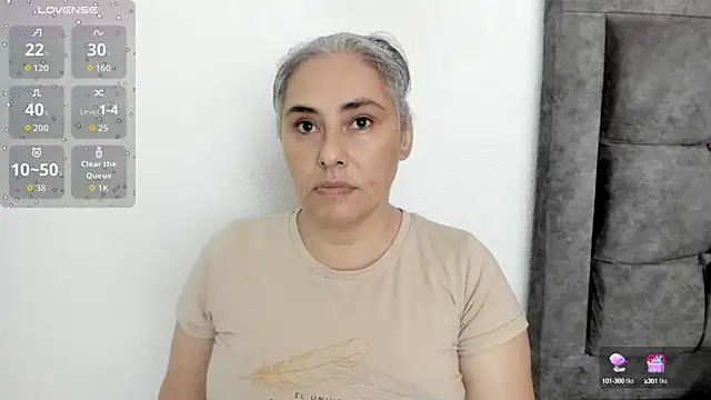 Snapshot of mature_gold chatting on 09-09-25, 12:25 mature gold online show from 09-09-25, 12:25