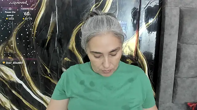 Snapshot of mature_gold chatting on 09-14-25, 12:05 mature gold online show from 09-14-25, 12:05