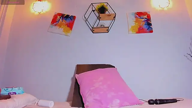 Karlaliones69 online show from 12-03-25, 12:04