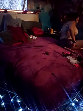 delish dahlia online show from 02-17-26, 03:09