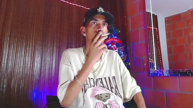 briamhoconor xh online show from 12-19-25, 05:10