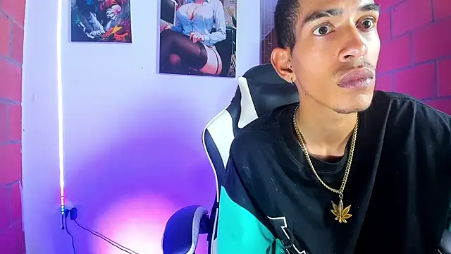 briamhoconor xh online show from 03-11-26, 04:06