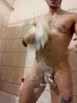 Radsjxh online show from 12-21-25, 08:53