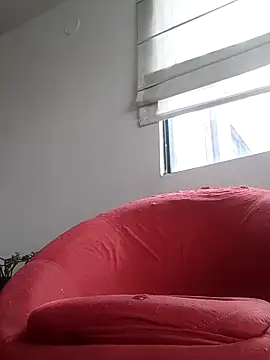 Snapshot of Tattoboy19cm chatting on 10-01-25, 03:49 Tattoboy19cm online show from 10-01-25, 03:49