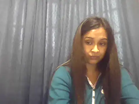 Snapshot of cute_indianxo chatting on 10-02-25, 03:15 cute indianxo online show from 10-02-25, 03:15