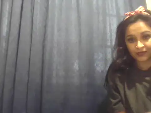 Snapshot of cute_indianxo chatting on 09-27-25, 03:51 cute indianxo online show from 09-27-25, 03:51