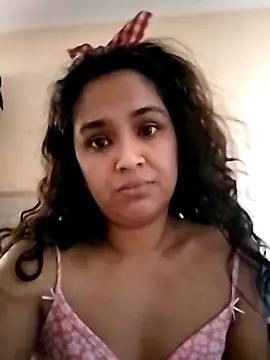 cute indianxo online show from 02-12-26, 06:35