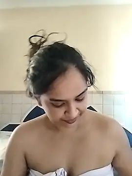 cute indianxo online show from 02-08-26, 10:24