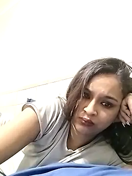 cute indianxo online show from 10-27-25, 12:33