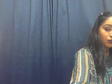 Snapshot of cute_indianxo chatting on 09-14-25, 10:10 cute indianxo online show from 09-14-25, 10:10