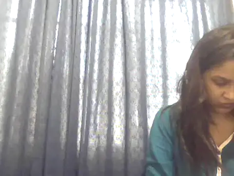 Snapshot of cute_indianxo chatting on 09-19-25, 07:23 cute indianxo online show from 09-19-25, 07:23