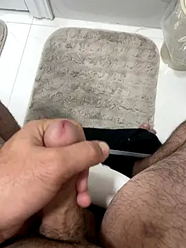 Heros2000 online show from 11-02-25, 11:21