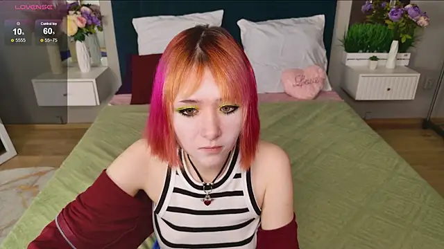 Ketrin Jones online show from 09-26-25, 04:52