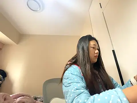 xena0501 online show from 11-24-25, 02:33