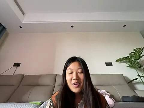 xena0501 online show from 10-14-25, 07:09