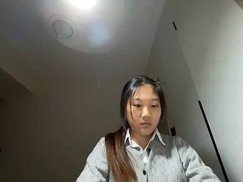 xena0501 online show from 11-13-25, 04:44