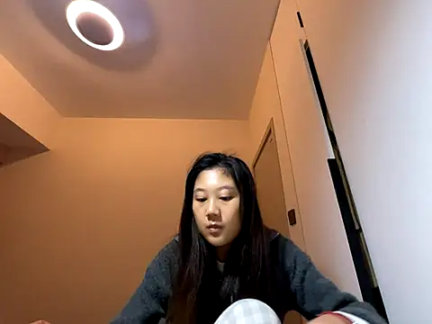 xena0501 online show from 10-26-25, 03:01