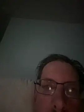 Snapshot of JJG327 chatting on 02-10-26, 05:17 JJG327 online show from 02-10-26, 05:17