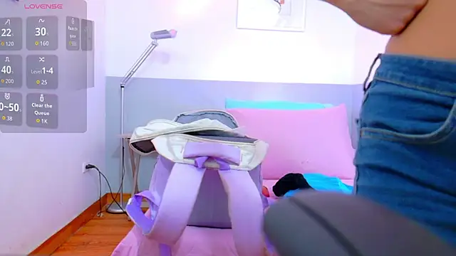 cutepetitee online show from 10-02-25, 08:01