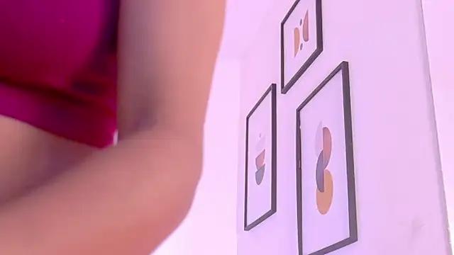 cutepetitee online show from 02-24-26, 07:37