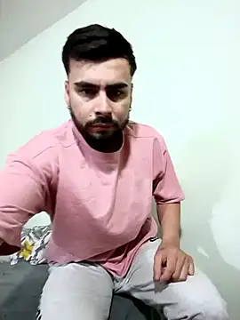 Maximiliano444 online show from 10-14-25, 02:12