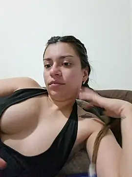 Snapshot of AmaiaSalvatore chatting on 06-17-26, 06:18 AmaiaSalvatore online show from 06-17-26, 06:18
