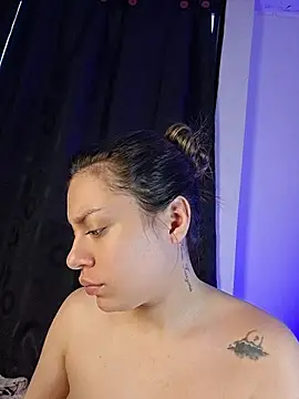 Snapshot of AmaiaSalvatore chatting on 02-06-26, 10:39 AmaiaSalvatore online show from 02-06-26, 10:39