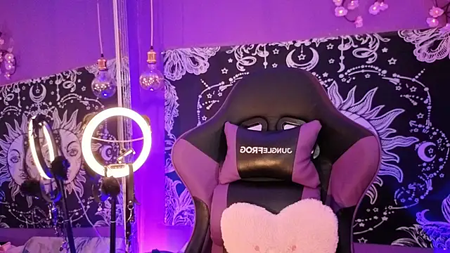 Gaia Gatex online show from 04-09-26, 01:06