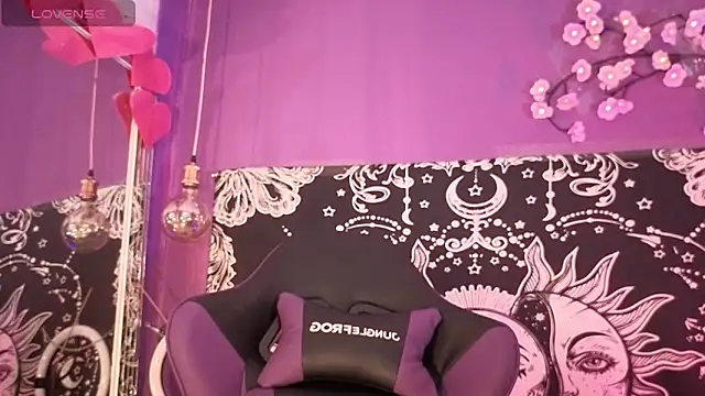 Gaia Gatex online show from 02-21-26, 01:46