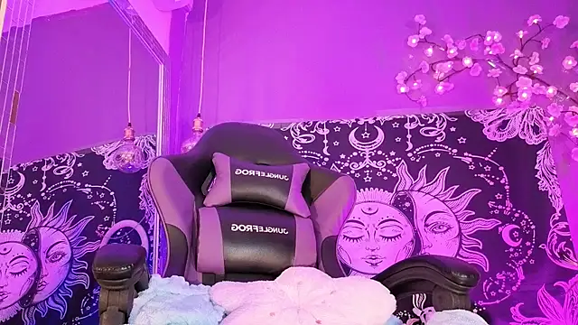 Gaia Gatex online show from 02-12-26, 01:00