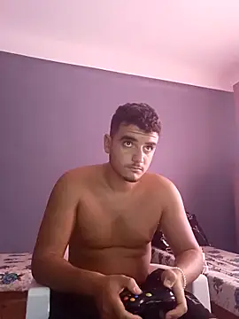 Snapshot of Noname2766 chatting on 10-15-25, 02:36 Noname2766 online show from 10-15-25, 02:36