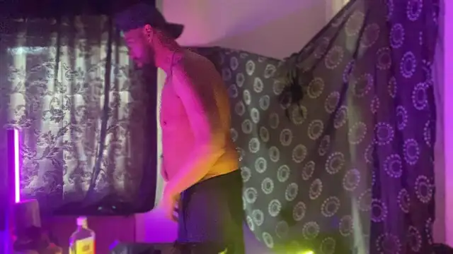 DjDiCKmannOnE online show from 04-15-26, 09:04