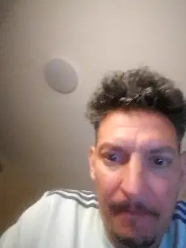 Snapshot of ARTANIS20 chatting on 07-04-26, 11:53 ARTANIS20 online show from 07-04-26, 11:53