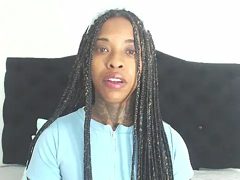 Pauline Fox online show from 10-04-25, 01:51