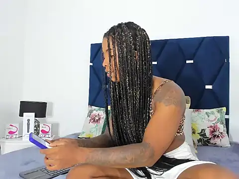 Pauline Fox online show from 09-30-25, 11:00